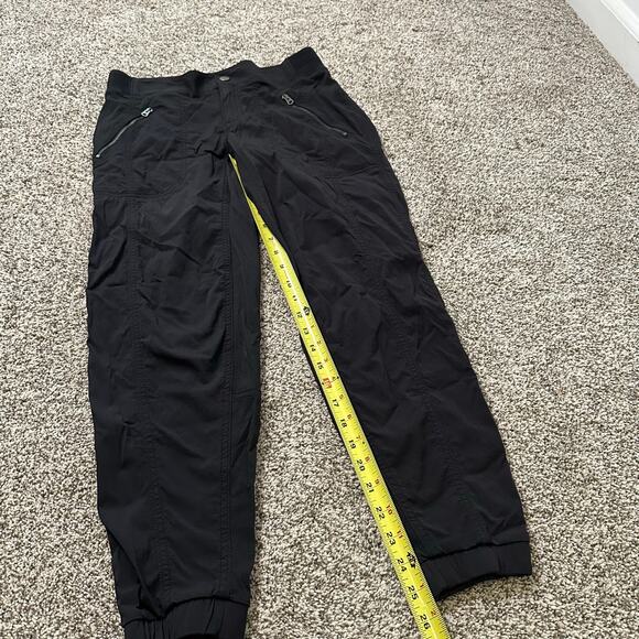 Athleta black cargo jogger pants size 6 - Picture 9 of 11